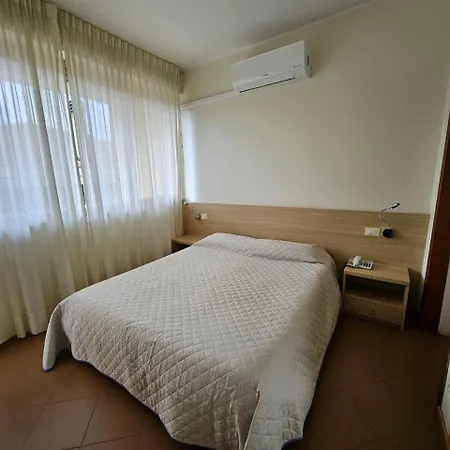 Hotel Nyers Perugia
