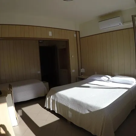 Nyers Hotell Perugia