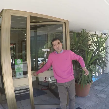 Hotel Albergo Nyers *