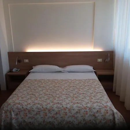 Nyers Hotell Perugia