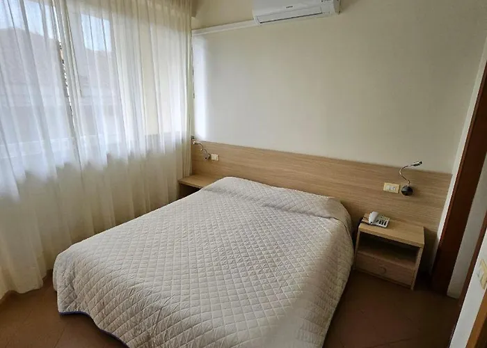 Nyers Hotell Perugia